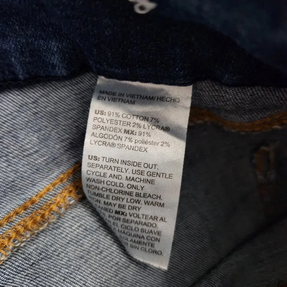 Chico's Slim Boot Pull On Jeans Size 1R/8R - Picture 4 of 5